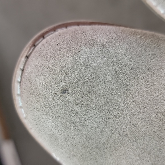 Dolce Vita Sutton Suede Bootie - Picture 10 of 10